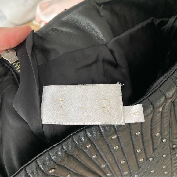 Jetset Diaries TJD 100% Lamb Leather Studded Mini Skirt Black - Picture 6 of 9